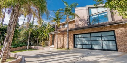 2425  Coldwater Canyon Dr, Beverly Hills
