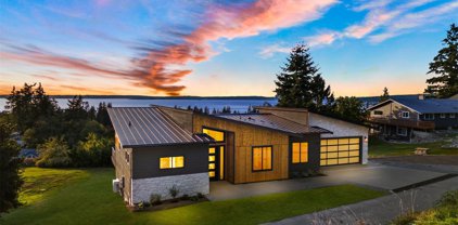 953 Rocky  Terrace, Camano Island