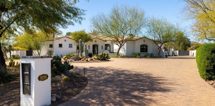 9218 N 53rd Place, Paradise Valley
