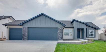 2927 N Mountain Lake Ave, Star