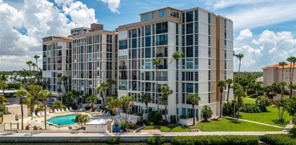 7400 Sun Island Drive S Unit 401, South Pasadena
