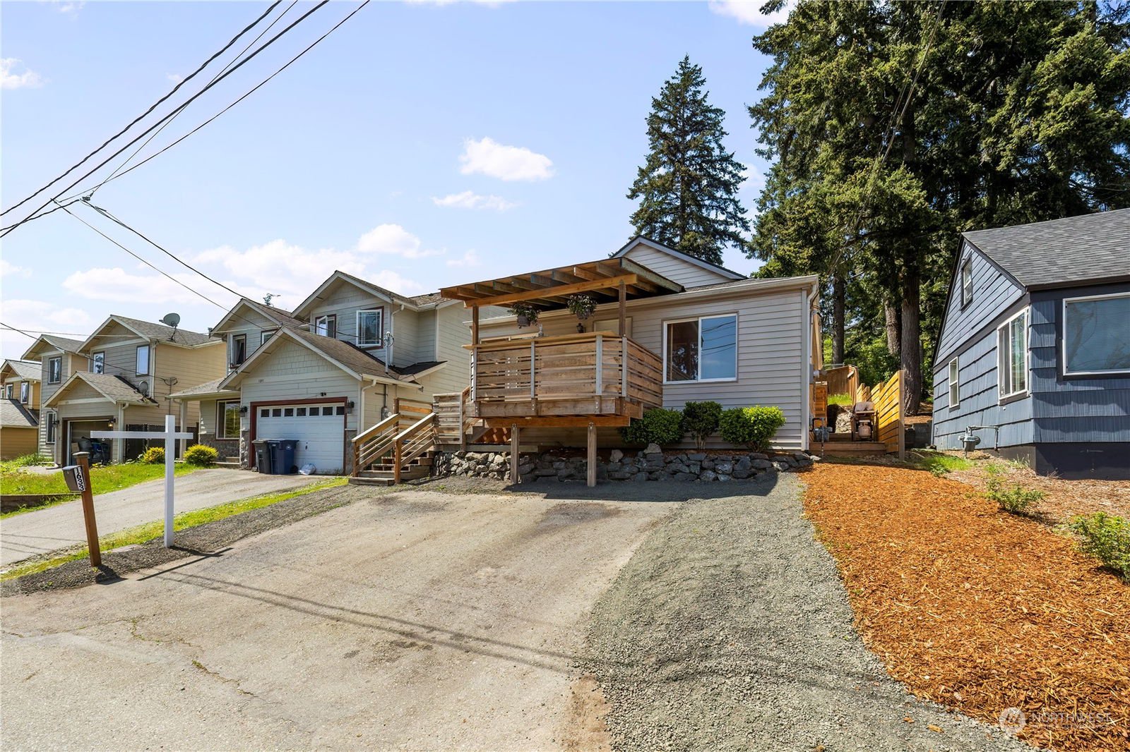 1633 Bayview Drive W, Bremerton MLS 2067610 Skyline Properties