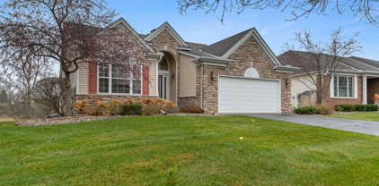 6933 Newbury Road, Woodbury