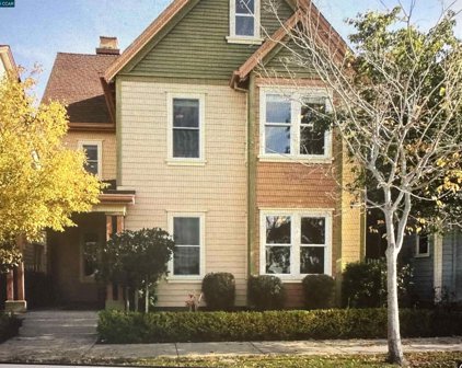 3096 N Front St, Hercules