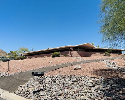 6521 N 40th Place, Paradise Valley