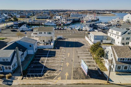 23 Ocean Avenue N, Point Pleasant Beach