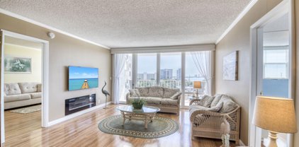 336 Golfview Road Unit #1011, North Palm Beach