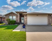 5160 Cliff Oaks  Drive, Fort Worth image