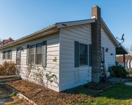 11 Azalea Ct, Berkeley Springs
