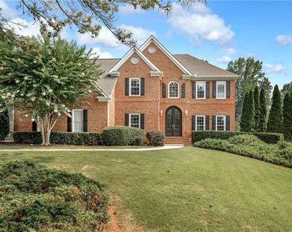 432 Calton Hill Court, Alpharetta