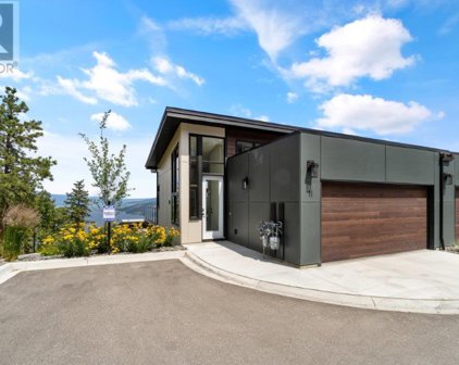 3220 Hilltown Drive Unit 11, Kelowna