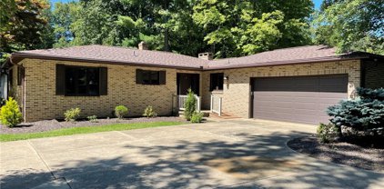 2552 Armstrong Drive, Wooster