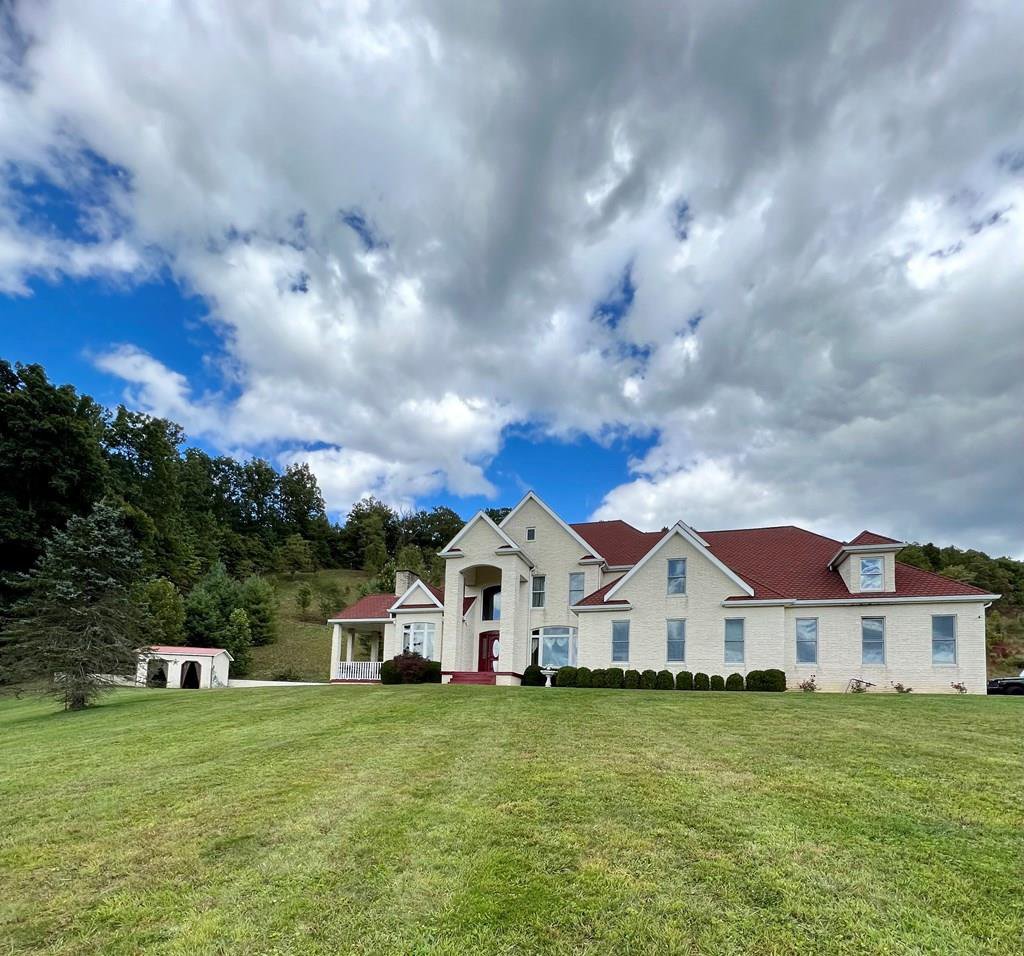 Real Estate For Sale Mt. Hope WV MLS 83063 201 Williams Ranch Drive