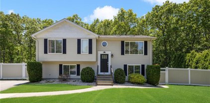 86 Hill Top  Drive, Johnston