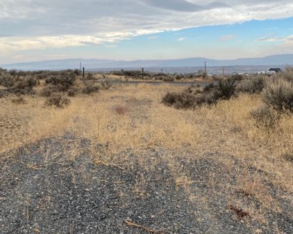 4915 W Coyote Trail, Ephrata