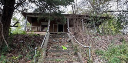 309 Parker St, Marshall