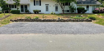 216 Maple St, Middleburg