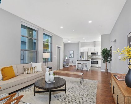 1001 46th St Unit 210, Emeryville