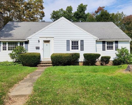 35 Ward Street, North Brookfield