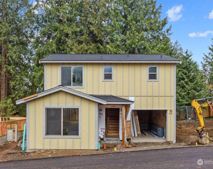 11340 23rd Avenue NE Unit #B, Seattle
