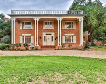 2901 19th Street, Lubbock