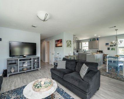 79 Coral Avenue, Ramrod