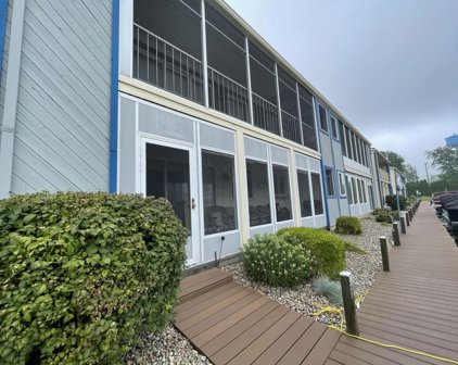 129 Chase Avenue Unit 103L, Russells Point