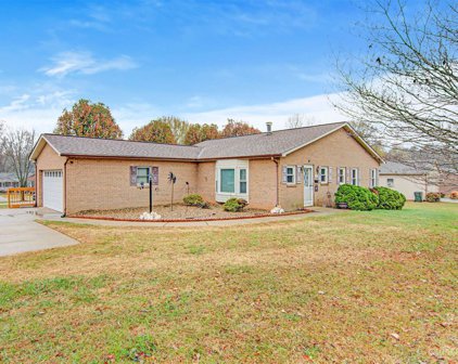 2336 21st Ne Avenue, Hickory