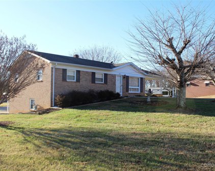 2002 Walt Arney  Road, Lenoir