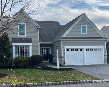 131 Bank Barn Ln, Lancaster