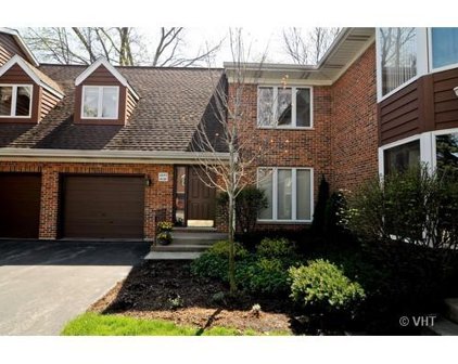 1640 N Douglas Court Unit #1640, Arlington Heights