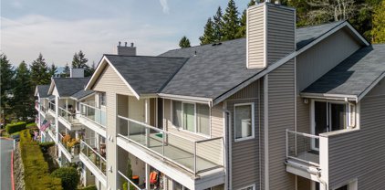26325 Illinois Avenue NE Unit #B305, Kingston