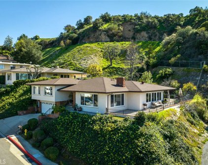 2636 Sleepy Hollow Place, Glendale