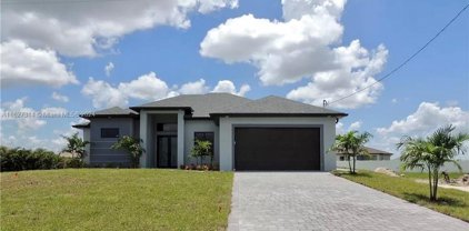 2011 Sw 10 Pl, Cape Coral