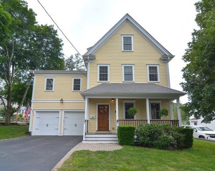 100 Oak St, Braintree