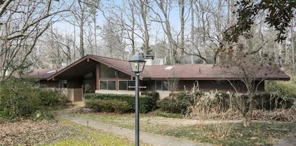 581 Conway Forest Nw Drive, Atlanta