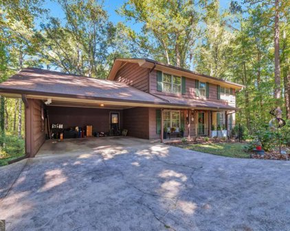 19 Burnt Creek Court SW, Lilburn