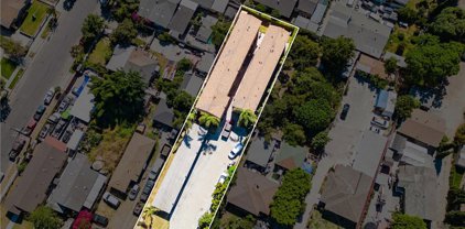 12517 S Willowbrook Avenue, Compton