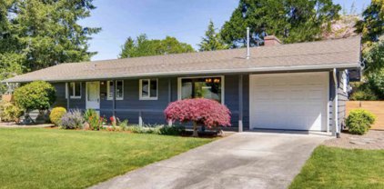 9725 SW INGLEWOOD CT, Portland