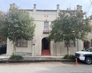 302 Madison Unit 4, San Antonio image