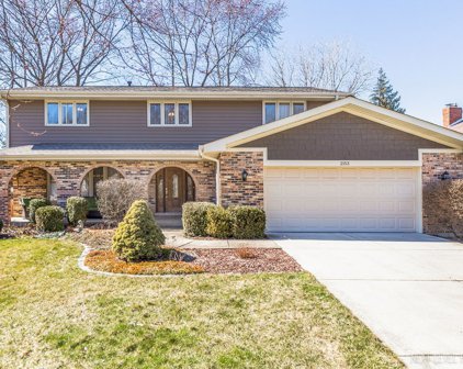 2153 Cherrywood Circle, Naperville