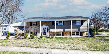 6601 Cipriano Rd, Lanham