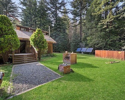 526 Grizzly Flat RD, Watsonville