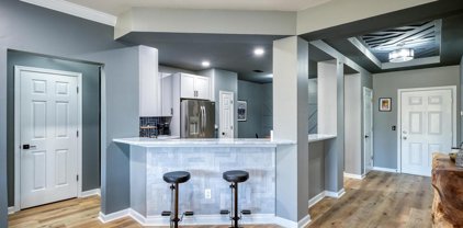 700 Cattail Cv Unit #402, Cambridge