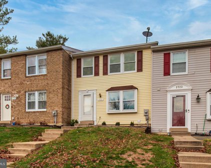 1721 Springhouse Ct, Frederick