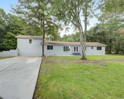 121 Wallace Road, Goose Creek