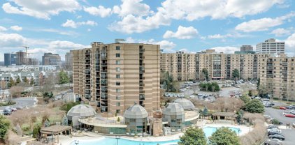 8370 Greensboro Dr Unit #1021, Mclean