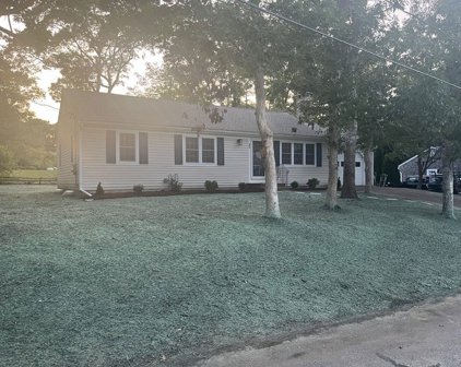 41 Buttonwood Rd, Harwich