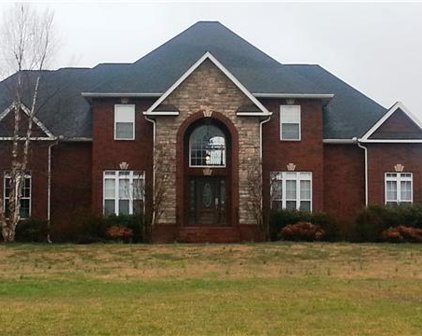1829 Lewisburg Pike, Franklin