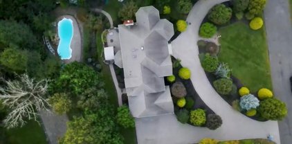 9 Isabella Way, Warren Twp.